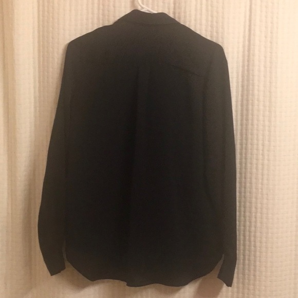 Brand & Label top women's size medium black studded collar hidden button down - Picture 8 of 11